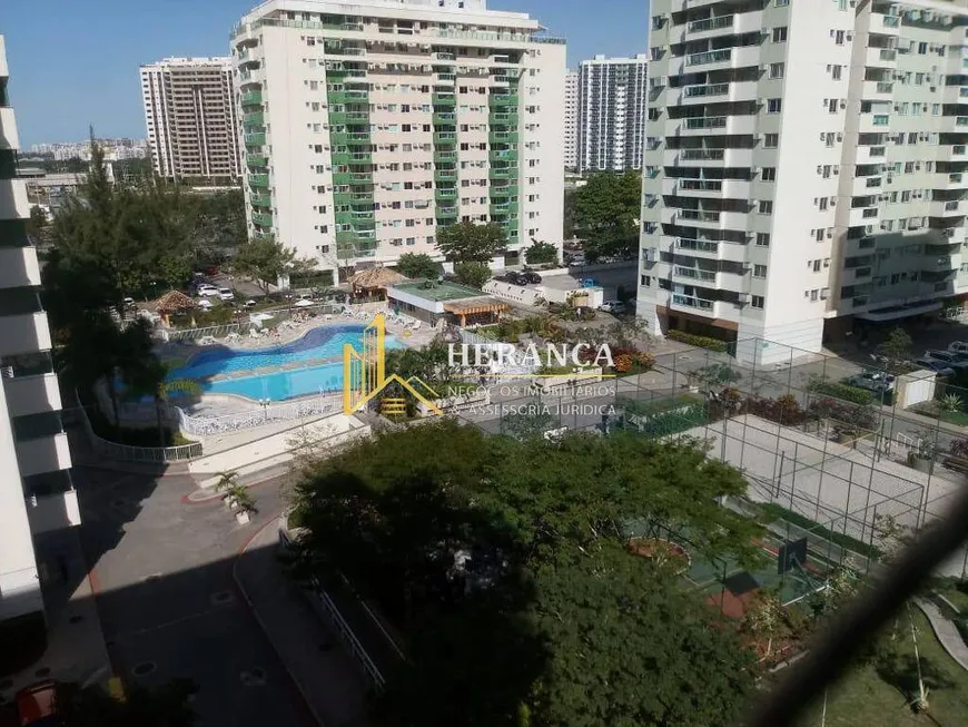 Foto 1 de Apartamento com 2 Quartos à venda, 70m² em Camorim, Rio de Janeiro