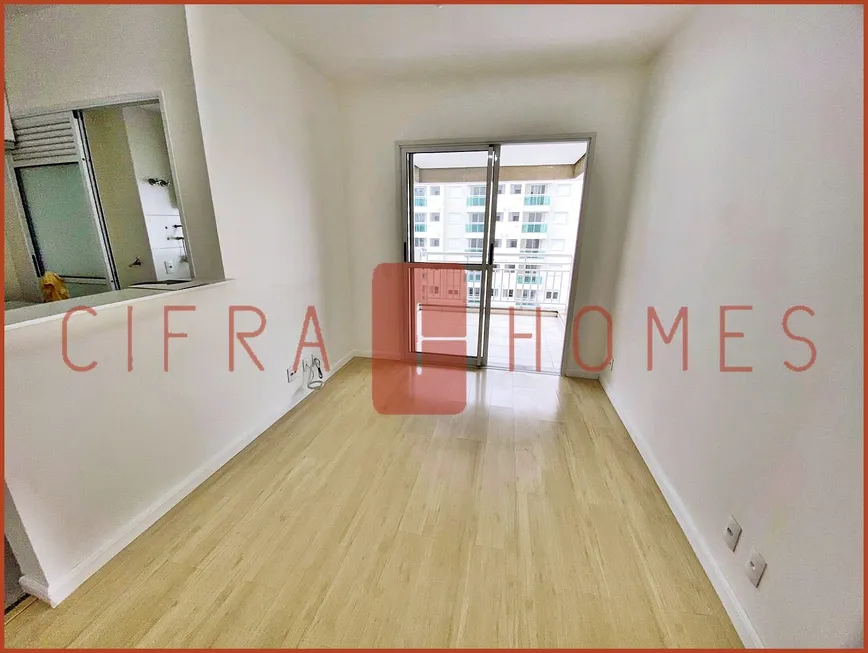 Foto 1 de Apartamento com 2 Quartos para alugar, 55m² em Pacaembu, São Paulo