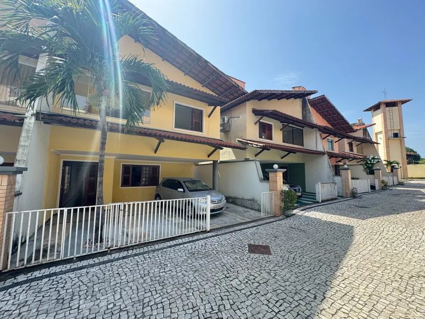 Foto 1 de Casa de Condomínio com 3 Quartos à venda, 121m² em Sapiranga, Fortaleza