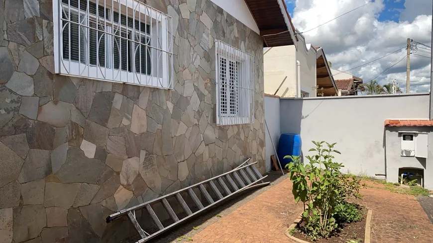 Foto 1 de Casa com 2 Quartos à venda, 100m² em Saúde, Mogi Mirim