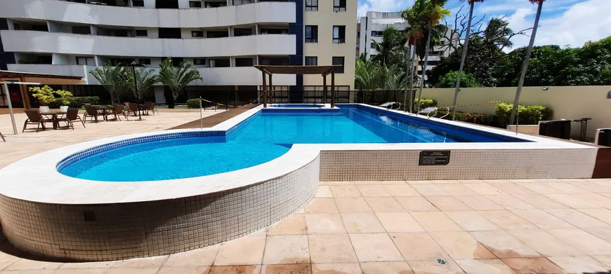 Foto 1 de Apartamento com 3 Quartos à venda, 77m² em Vilas do Atlantico, Lauro de Freitas