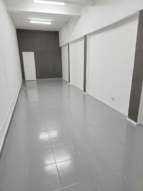 Foto 1 de Sala Comercial para alugar, 38m² em Jardim São Luís, São Paulo