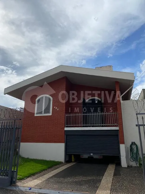 Foto 1 de Casa com 3 Quartos à venda, 195m² em Cazeca, Uberlândia