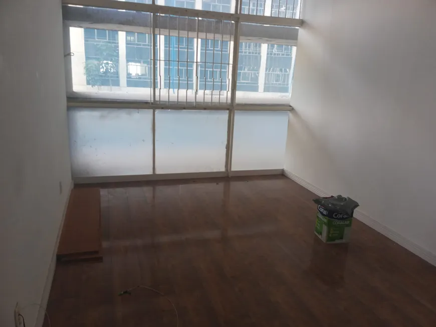 Foto 1 de Apartamento com 1 Quarto para alugar, 37m² em República, São Paulo