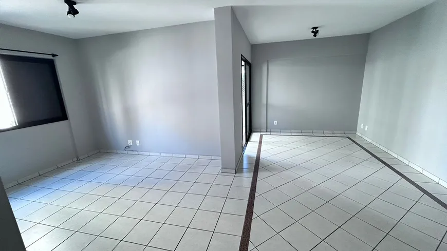 Foto 1 de Apartamento com 2 Quartos à venda, 67m² em Setor Bueno, Goiânia