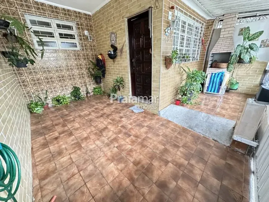 Foto 1 de Apartamento com 3 Quartos à venda, 110m² em Vila Cascatinha, São Vicente