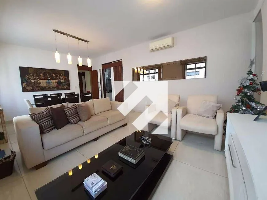 Foto 1 de Apartamento com 3 Quartos à venda, 115m² em Cabo Branco, João Pessoa