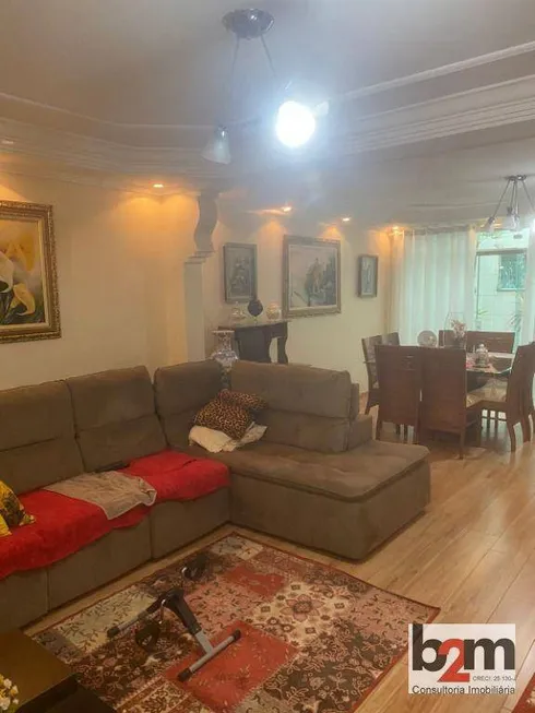 Foto 1 de Casa com 3 Quartos à venda, 402m² em Umuarama, Osasco