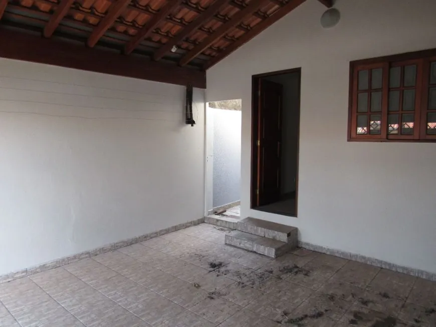 Foto 1 de Casa com 2 Quartos à venda, 100m² em Jardim Elite, Charqueada