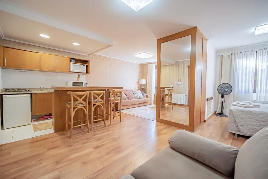 Foto 1 de Apartamento com 1 Quarto à venda, 42m² em Vila Suica, Gramado