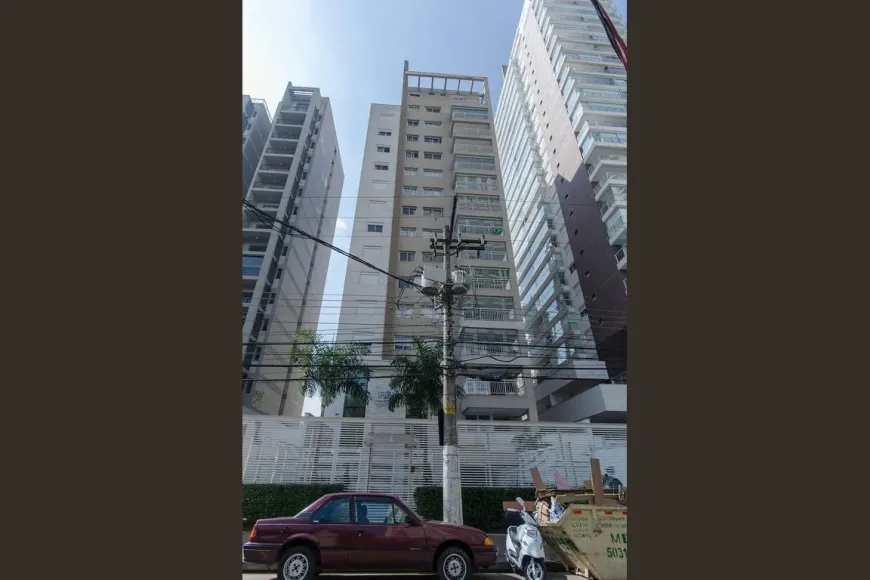 Foto 1 de Apartamento com 4 Quartos à venda, 132m² em Vila Olímpia, São Paulo