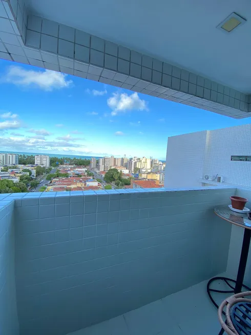 Foto 1 de Apartamento com 3 Quartos à venda, 80m² em Jatiúca, Maceió