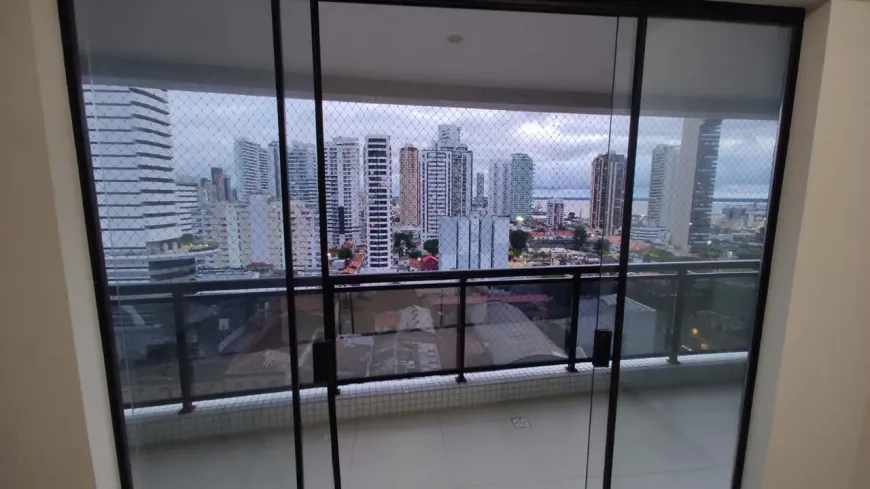 Foto 1 de Apartamento com 2 Quartos para alugar, 79m² em Umarizal, Belém