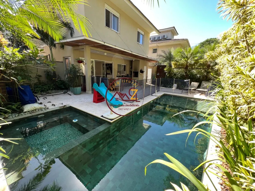 Foto 1 de Casa de Condomínio com 5 Quartos à venda, 230m² em Praia de Juquehy, São Sebastião