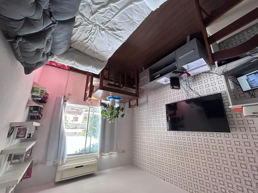 Foto 1 de Apartamento com 2 Quartos à venda, 41m² em Anil, Rio de Janeiro