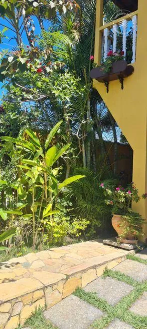 Foto 1 de Sobrado com 3 Quartos à venda, 158m² em Jardim Rosely, Pindamonhangaba