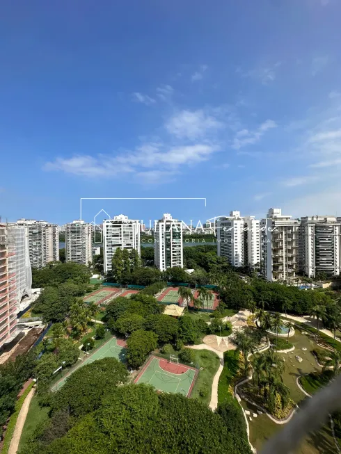 Foto 1 de Apartamento com 4 Quartos à venda, 290m² em Peninsula, Rio de Janeiro