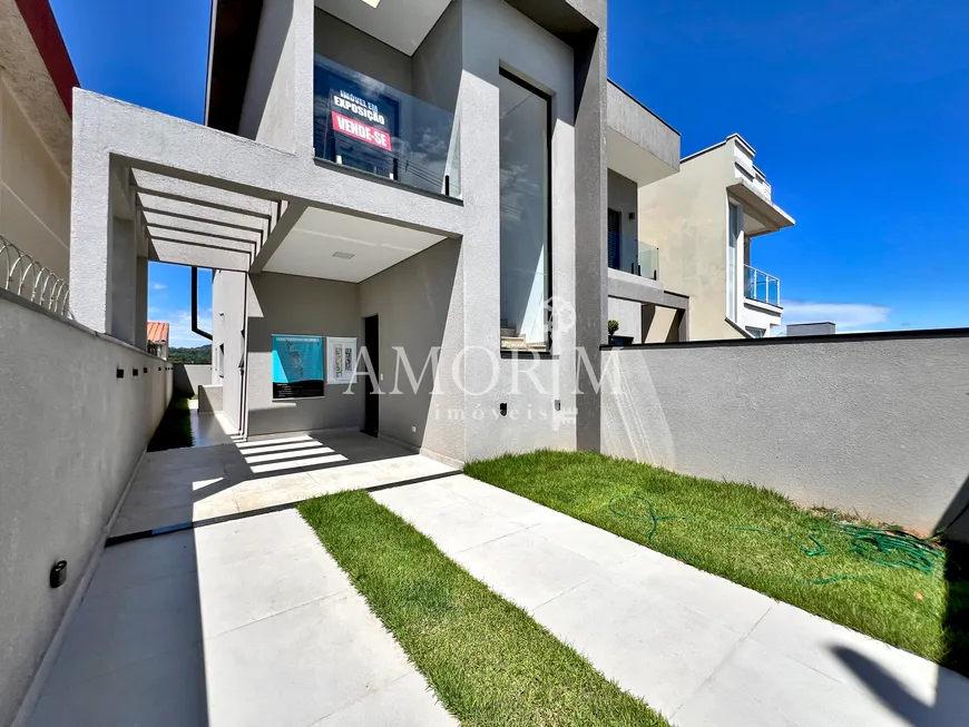 Foto 1 de Casa com 3 Quartos à venda, 145m² em Villas do Jaguari, Santana de Parnaíba