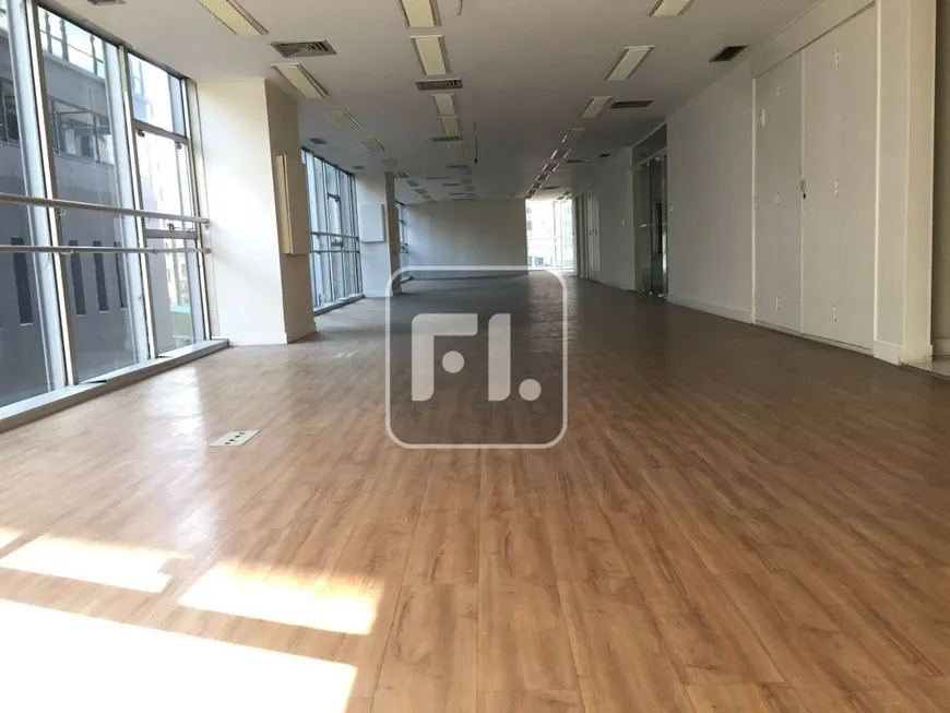 Foto 1 de Sala Comercial para alugar, 632m² em Chácara Santo Antônio, São Paulo