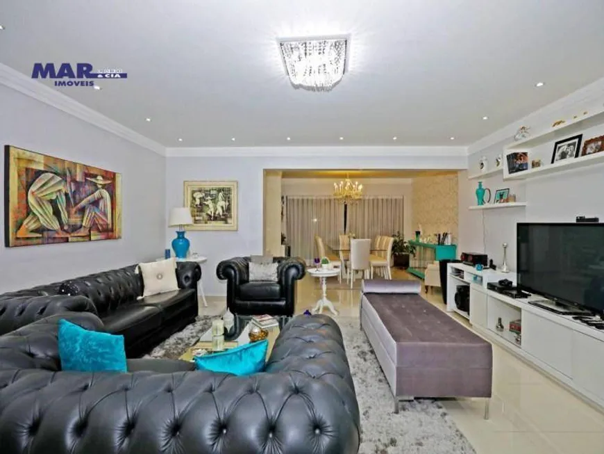 Foto 1 de Apartamento com 3 Quartos à venda, 200m² em Pitangueiras, Guarujá