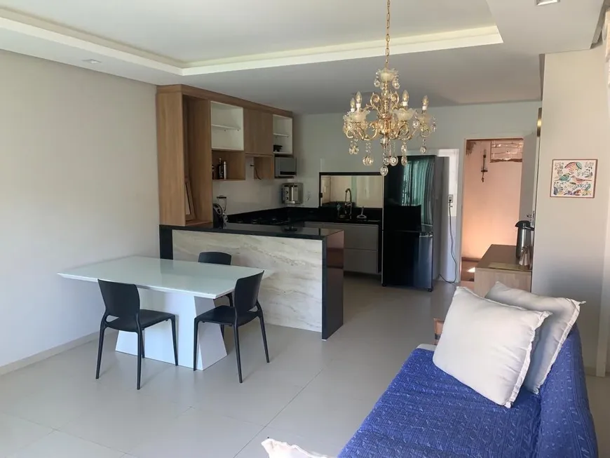 Foto 1 de Casa com 2 Quartos à venda, 90m² em Vila de Abrantes Abrantes, Camaçari