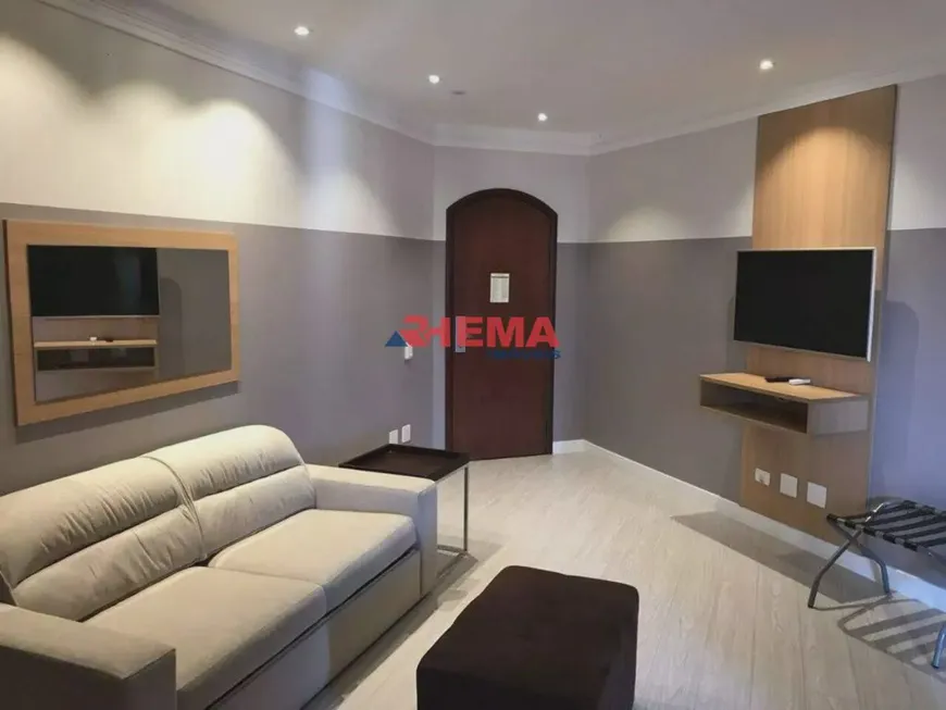 Foto 1 de Flat com 1 Quarto à venda, 44m² em Gonzaga, Santos