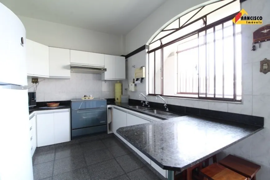 Foto 1 de Apartamento com 3 Quartos à venda, 141m² em Espirito Santo, Divinópolis