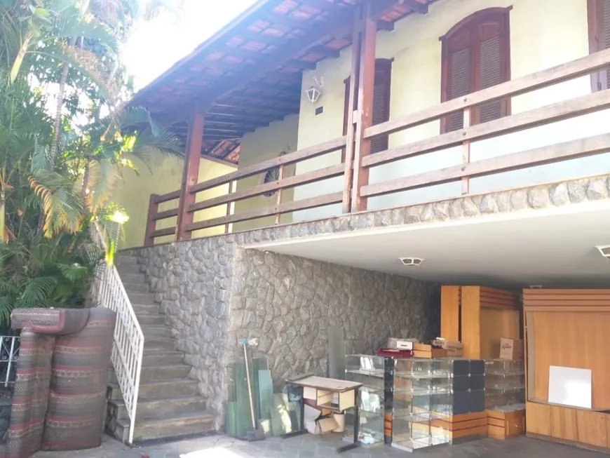 Foto 1 de Casa com 4 Quartos à venda, 500m² em Palmares, Belo Horizonte