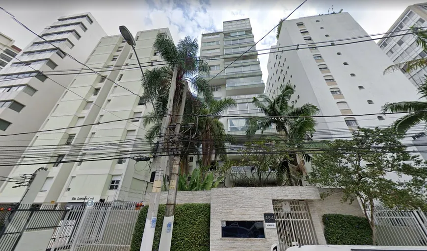 Foto 1 de Apartamento com 3 Quartos à venda, 341m² em Morro dos Ingleses, São Paulo