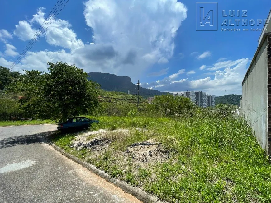 Foto 1 de Lote/Terreno à venda, 378m² em Pedra Branca, Palhoça