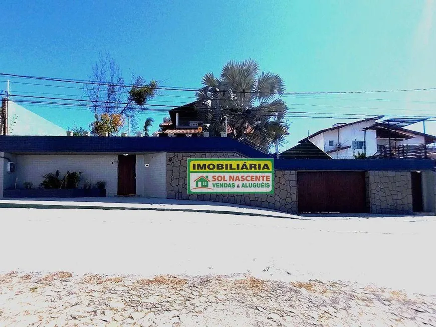 Foto 1 de Casa com 7 Quartos para alugar, 370m² em Manoel Dias Branco, Fortaleza