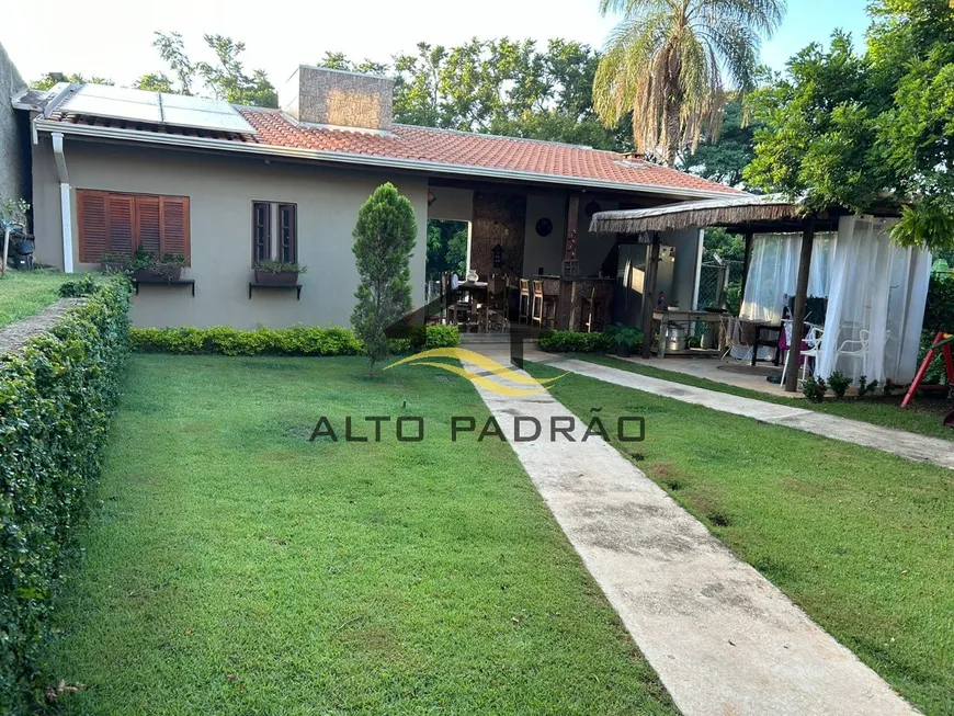 Foto 1 de Fazenda/Sítio com 2 Quartos à venda, 140m² em Area Rural de Artur Nogueira, Artur Nogueira