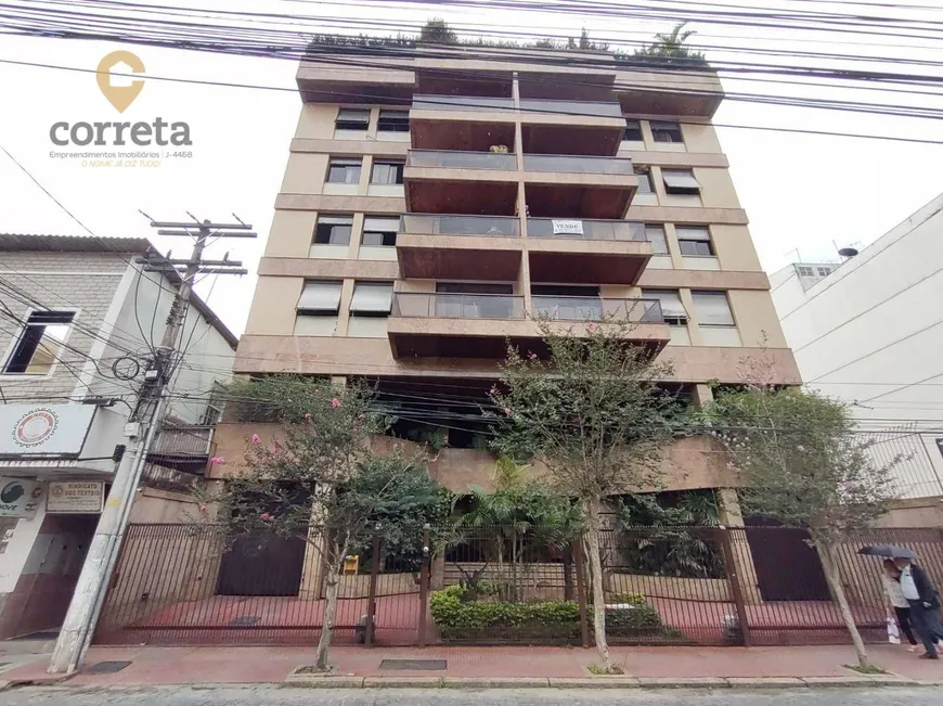 Foto 1 de Apartamento com 3 Quartos à venda, 130m² em Centro, Nova Friburgo