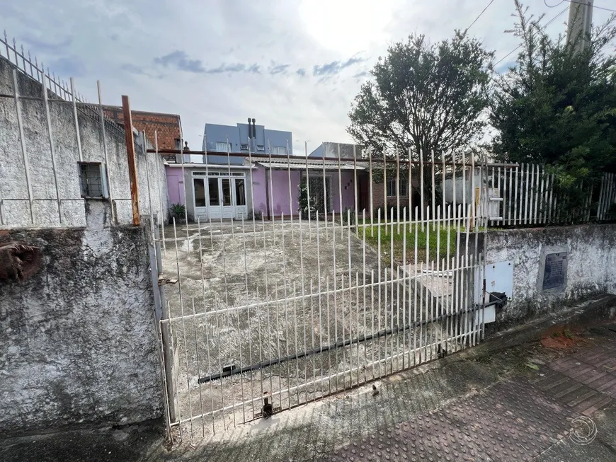 Foto 1 de Lote/Terreno à venda, 320m² em Capoeiras, Florianópolis