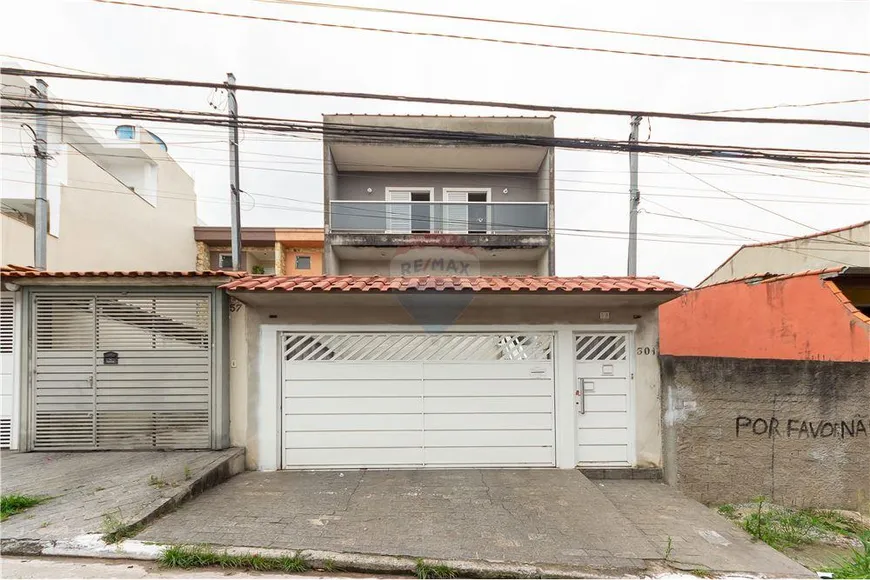 Foto 1 de Sobrado com 3 Quartos à venda, 192m² em Cidade Líder, São Paulo