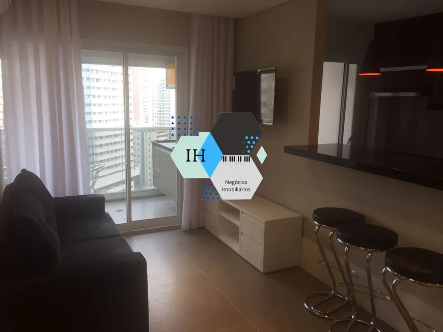 Foto 1 de Apartamento com 1 Quarto para alugar, 50m² em Vila Gertrudes, São Paulo