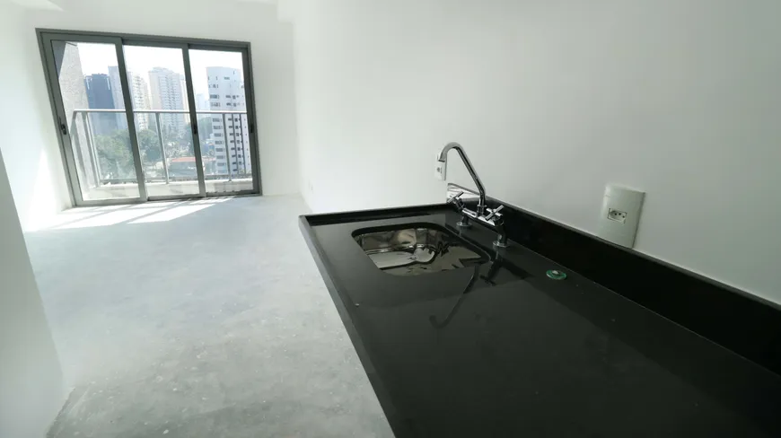 Foto 1 de Apartamento com 1 Quarto à venda, 25m² em Moema, São Paulo