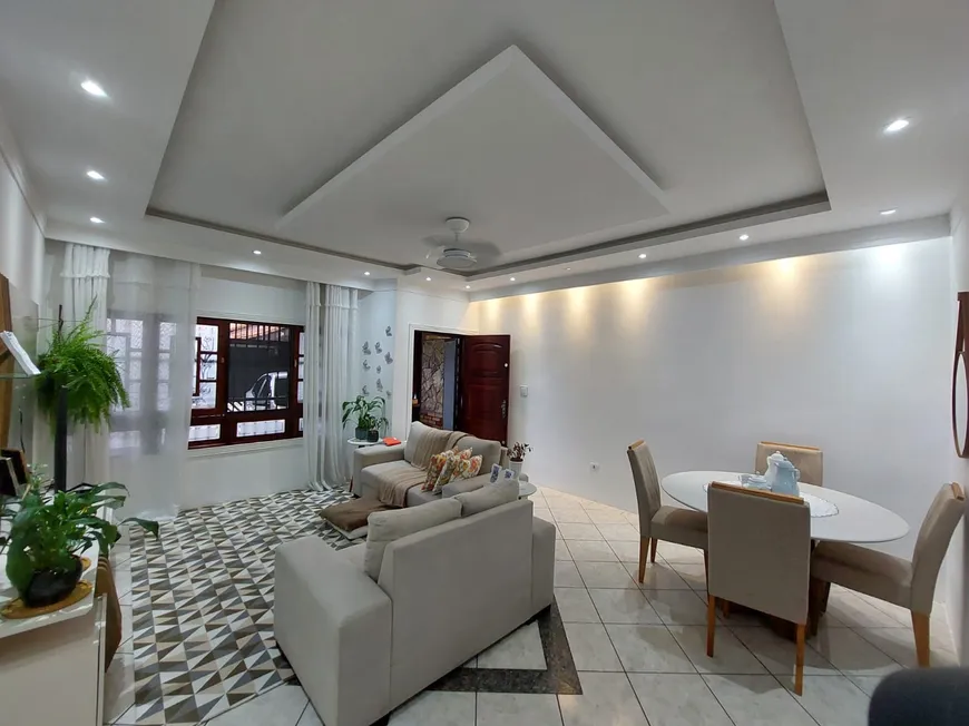 Foto 1 de Casa com 3 Quartos à venda, 153m² em Cidade Ocian, Praia Grande