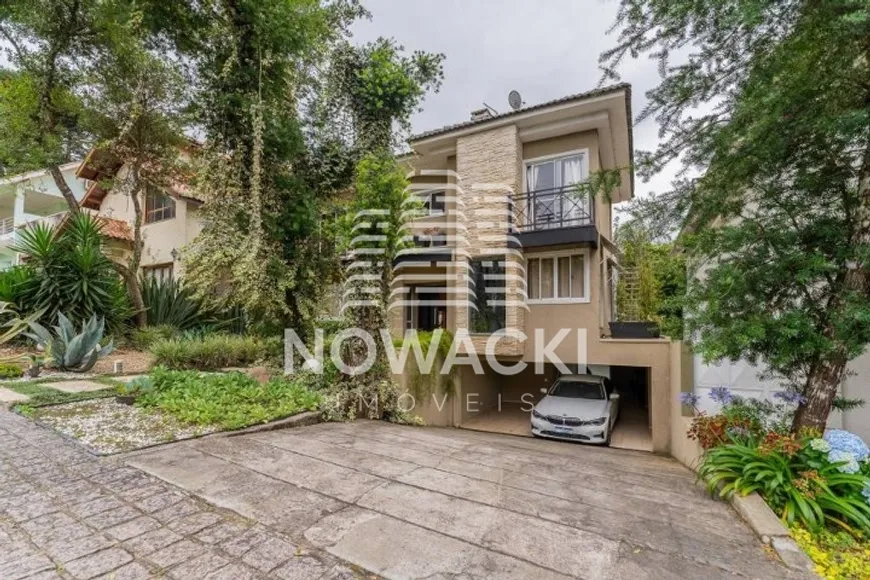 Foto 1 de Casa de Condomínio com 4 Quartos à venda, 260m² em Santa Felicidade, Curitiba