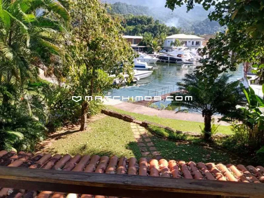 Foto 1 de Casa de Condomínio com 5 Quartos à venda, 232m² em Frade, Angra dos Reis