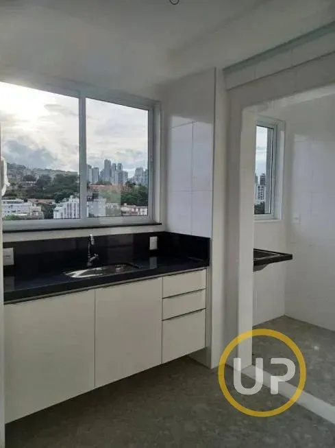 Foto 1 de Apartamento com 2 Quartos à venda, 67m² em Vila Paris, Belo Horizonte