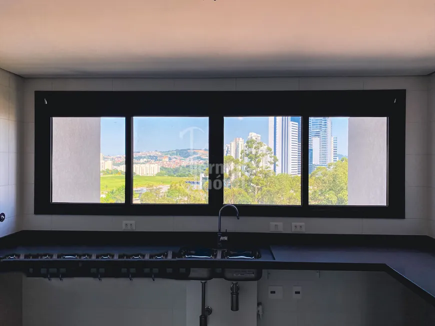 Foto 1 de Apartamento com 3 Quartos à venda, 410m² em Alphaville Empresarial, Barueri