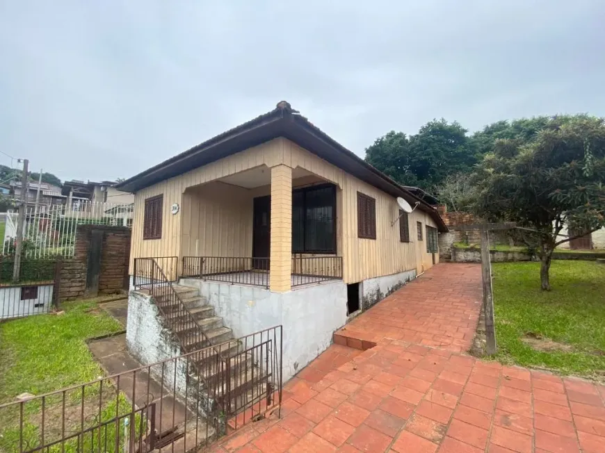 Foto 1 de Casa com 3 Quartos para alugar, 95m² em Rincão, Novo Hamburgo