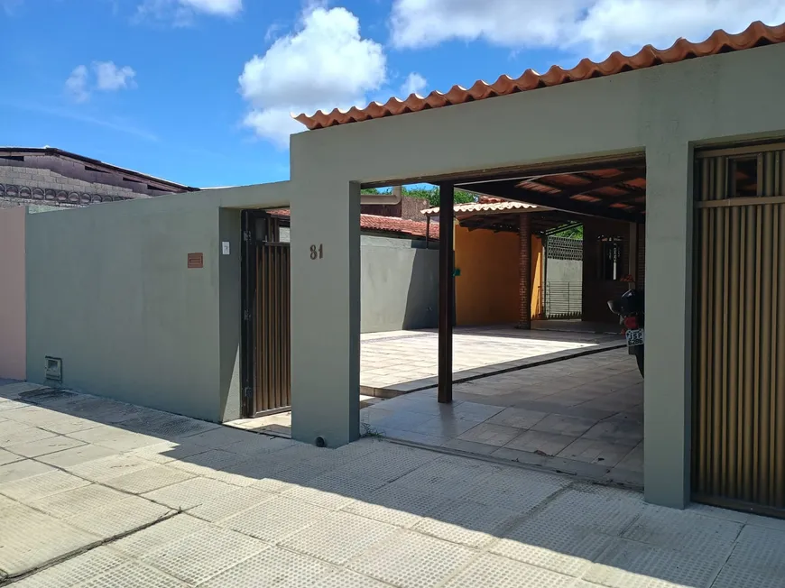 Foto 1 de Casa com 4 Quartos à venda, 450m² em Jardim Petrópolis, Maceió