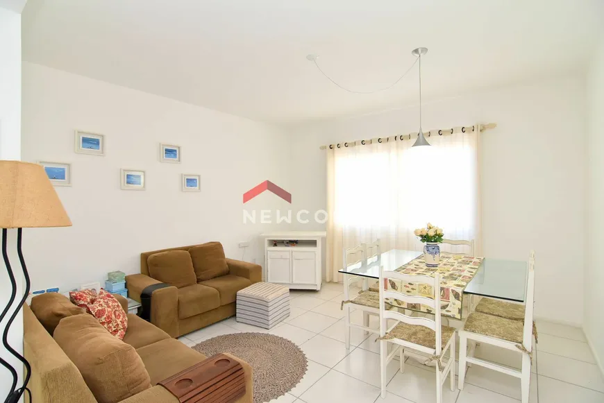 Foto 1 de Apartamento com 3 Quartos à venda, 85m² em Mar Grosso, Laguna