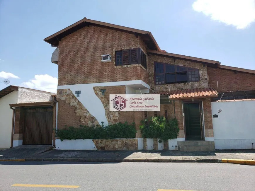 Foto 1 de Sobrado com 3 Quartos à venda, 250m² em Alberto Ronconi, Tremembé