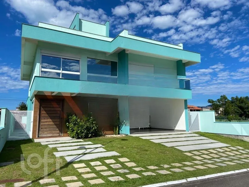 Foto 1 de Casa de Condomínio com 4 Quartos à venda, 300m² em São João do Rio Vermelho, Florianópolis