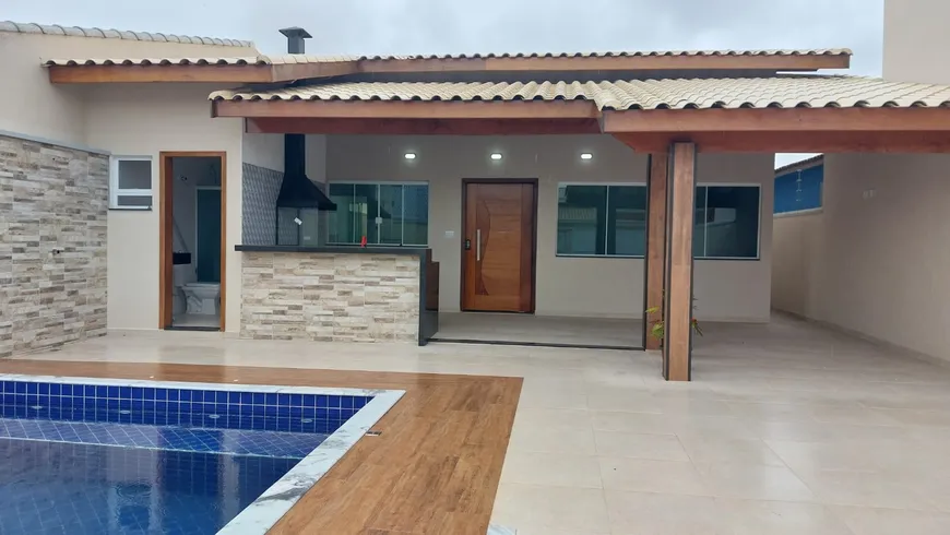 Foto 1 de Casa com 3 Quartos à venda, 137m² em Estancia Sao Jose, Peruíbe