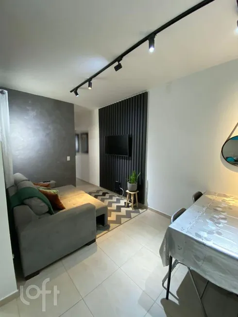 Foto 1 de Apartamento com 2 Quartos à venda, 49m² em Vila Tibirica, Santo André