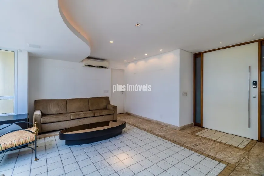 Foto 1 de Apartamento com 4 Quartos à venda, 230m² em Paraíso, São Paulo